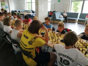 W OSTRÓDZIE ODBYŁ SIĘ XV MIĘDZYNARODOWY FESTIWAL SZACHOWY 20 69239877 2438145126224762 747154885929074688 N