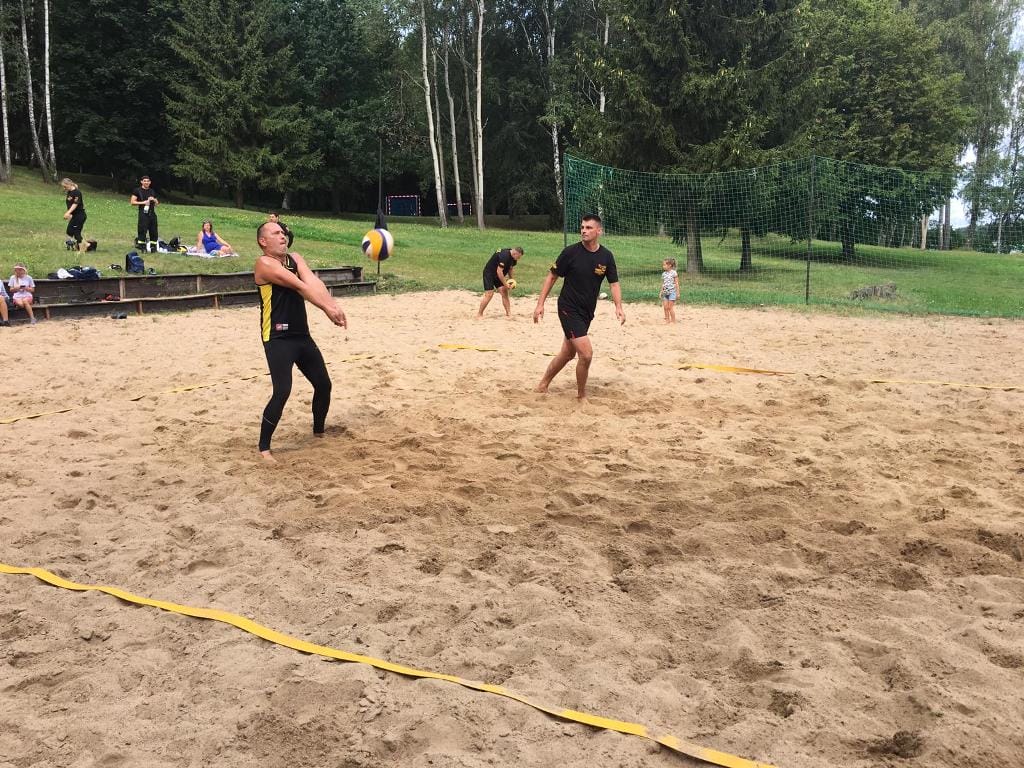 DAMIAN AHMAD I MARCIN RYBIŃSKI WYGRALI STRAŻACKI TURNIEJ W SIATKÓWCE PLAŻOWEJ 4 Img 20190814 Wa0024