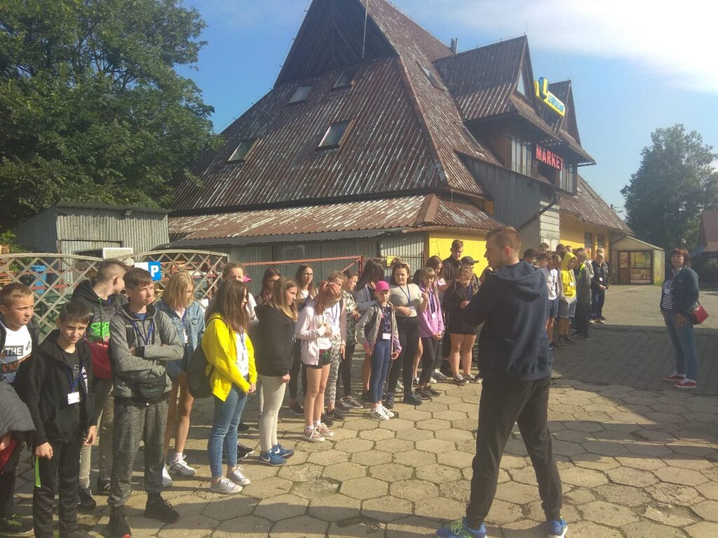 OBÓZ SZKOLENIOWO-KONDYCYJNY DLA CZŁONKÓW MŁODZIEŻOWYCH DRUŻYN POŻARNICZYCH Z GMINY OSTRÓDA 29 ca5b1096266beddb0c4f50cfb2b54ce8