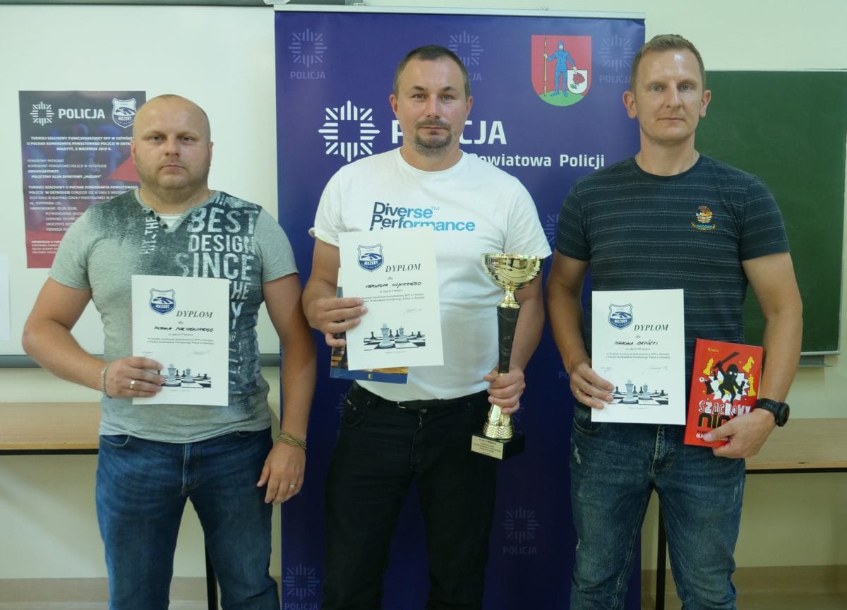 MŁ. ASP. KRZYSZTOF WÓJCIK ZWYCIĘZCĄ II TURNIEJU SZACHOWEGO KPP W OSTRÓDZIE 2 100 139228 G E1567759403537