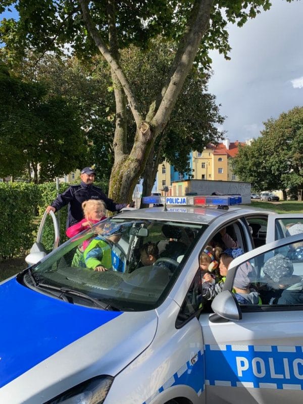 SPOTKANIA POLICJANTÓW Z DZIEĆMI W OSTRÓDZIE I ŁUKCIE 5 100 140507 E1569323562377