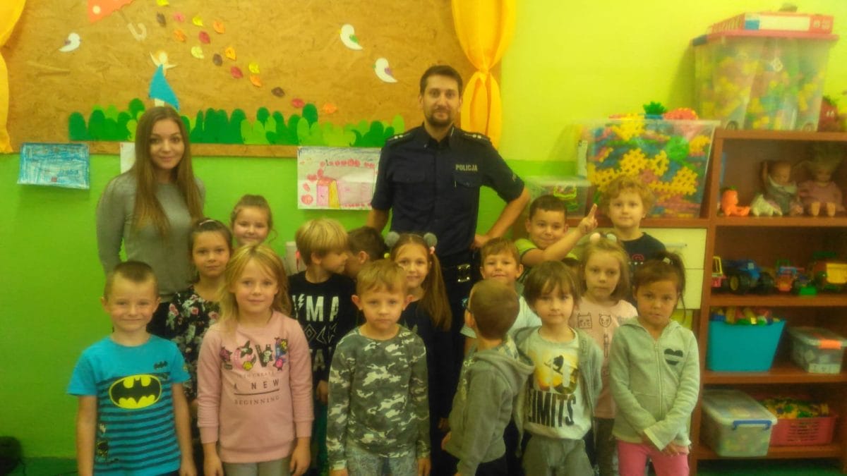 SPOTKANIA POLICJANTÓW Z DZIEĆMI W OSTRÓDZIE I ŁUKCIE 4 100 140513 E1569323542807