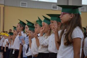 ROZPOCZĘCIE ROKU SZKOLNEGO W SZKOLE PODSTAWOWEJ NR 3 W OSTRÓDZIE 2 69450289 734935693617067 876046914611576832 O