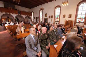 "SERCE DLA INKI" - ODSŁONIĘTO TABLICĘ PAMIĄTKOWĄ POŚWIĘCONĄ BOHATERSKIEJ SANITARIUSZCE 11 69557961 379278089421633 4117712204692717568 O