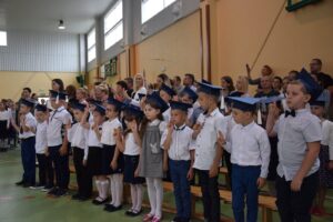 ROZPOCZĘCIE ROKU SZKOLNEGO W SZKOLE PODSTAWOWEJ NR 3 W OSTRÓDZIE 14 70098033 734935580283745 1941277204352598016 O