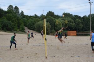 POZNALIŚMY MISTRZÓW OSTRÓDY W SIATKÓWCE PLAŻOWEJ 12 70175127 2330065850550516 3285729365320531968 O