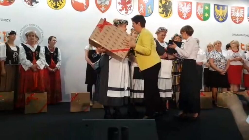 Bez tytułu