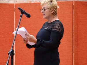 NARODOWE CZYTANIE 2019 NA DZIEDZIŃCU OSTRÓDZKIEGO ZAMKU ZA NAMI 11 Dsc00044