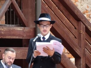 NARODOWE CZYTANIE 2019 NA DZIEDZIŃCU OSTRÓDZKIEGO ZAMKU ZA NAMI 18 Dsc00067