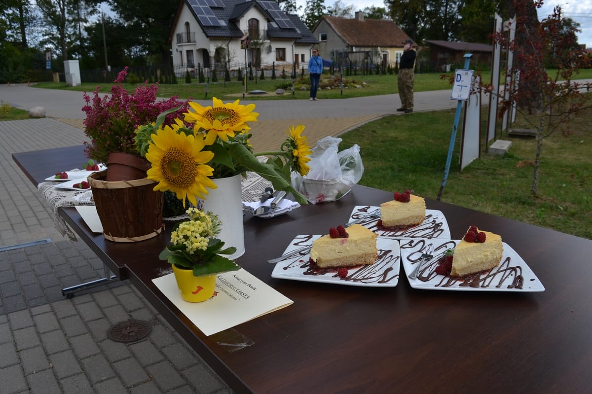 „IV SMAKOWITY PRODUKT LOKALNY" CZYLI REGIONALNE KULINARIA 8 B 1
