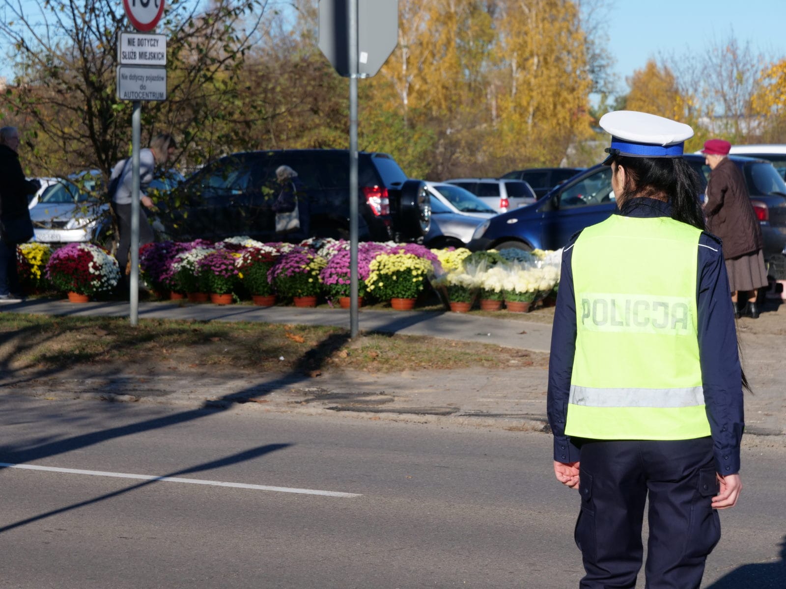 JUŻ JUTRO RUSZA POLICYJNA AKCJA ZNICZ - WAŻNE INFORMACJE 1 100 143529 G
