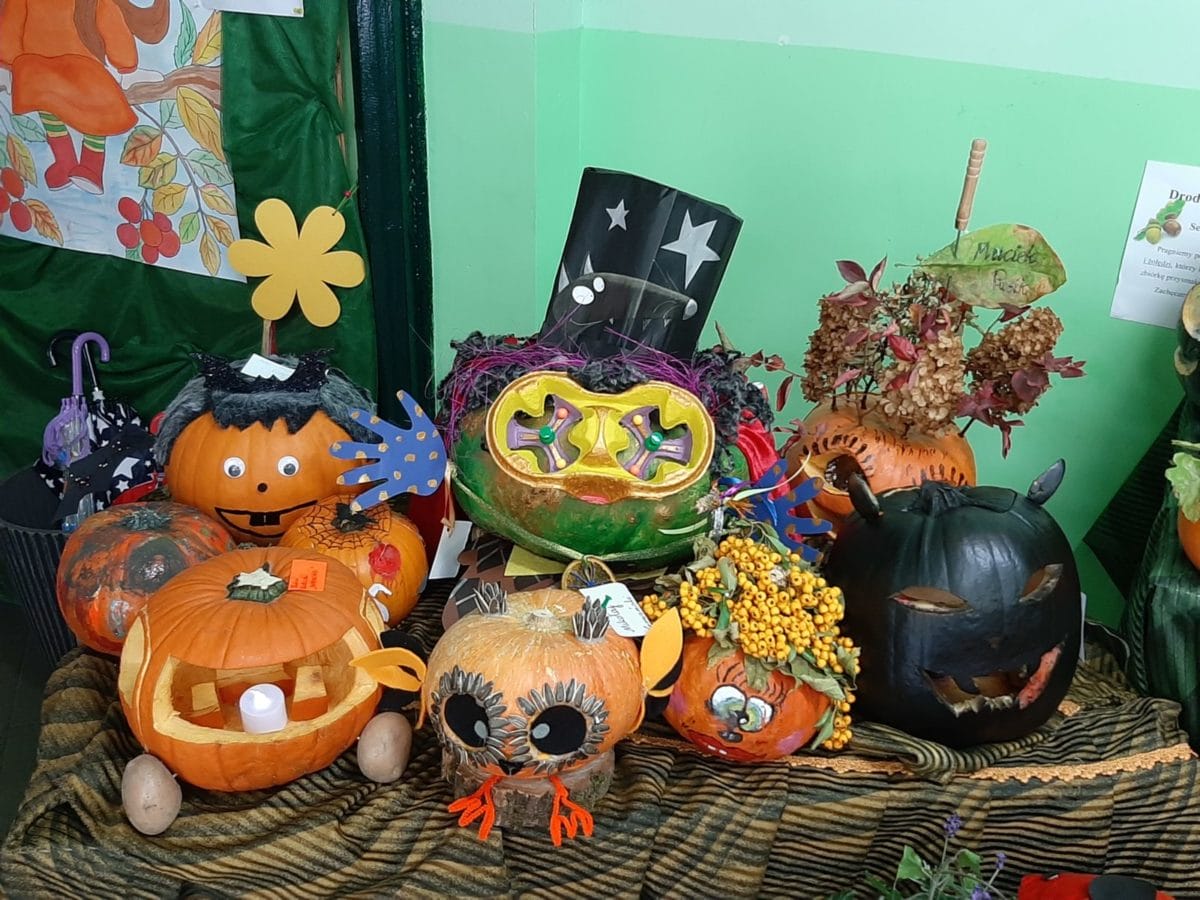 "DYNIOWE SZALEŃSTWO" W PRZEDSZKOLU NIEPUBLICZNYM "RADOŚĆ" 4 20191025 123344 E1572546407548