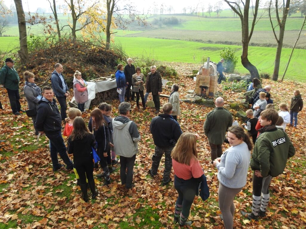 WERNISAŻ W GLAZNOTACH PO LETNIM PLENERZE MALARSTWA I RZEŹBY 8 Bd18680Bc8Cede61Ea6C8Ab0B6E860Cd