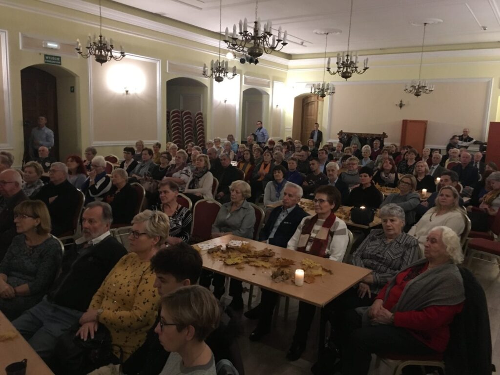 WIECZÓR WSPOMNIEŃ O JANIE LIBERACKIM W OSTRÓDZKIM ZAMKU 4 Img 1393