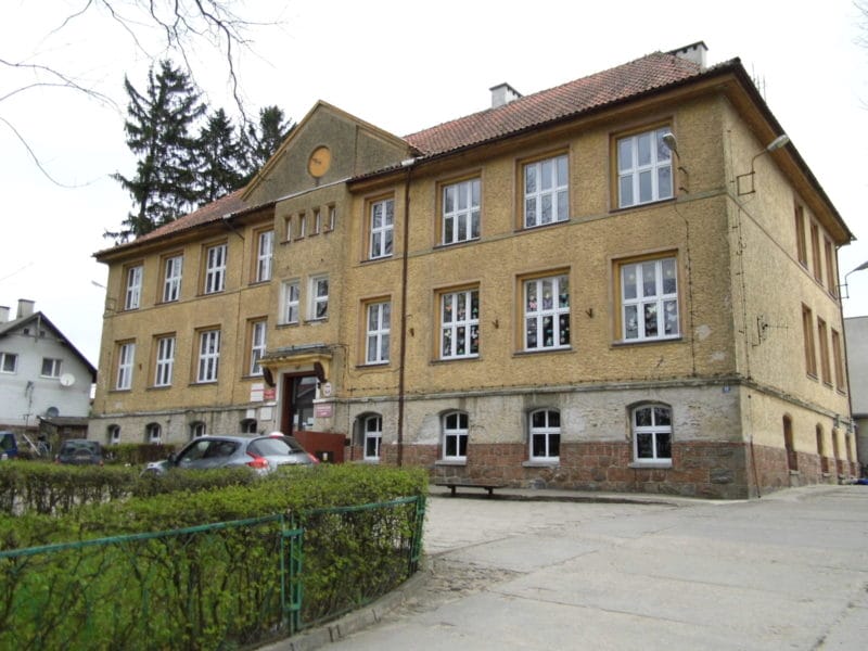 POWSTAŁO PATIO W SZKOLE PODSTAWOWEJ W DĄBRÓWNIE 1 P1000998 E1572856678723