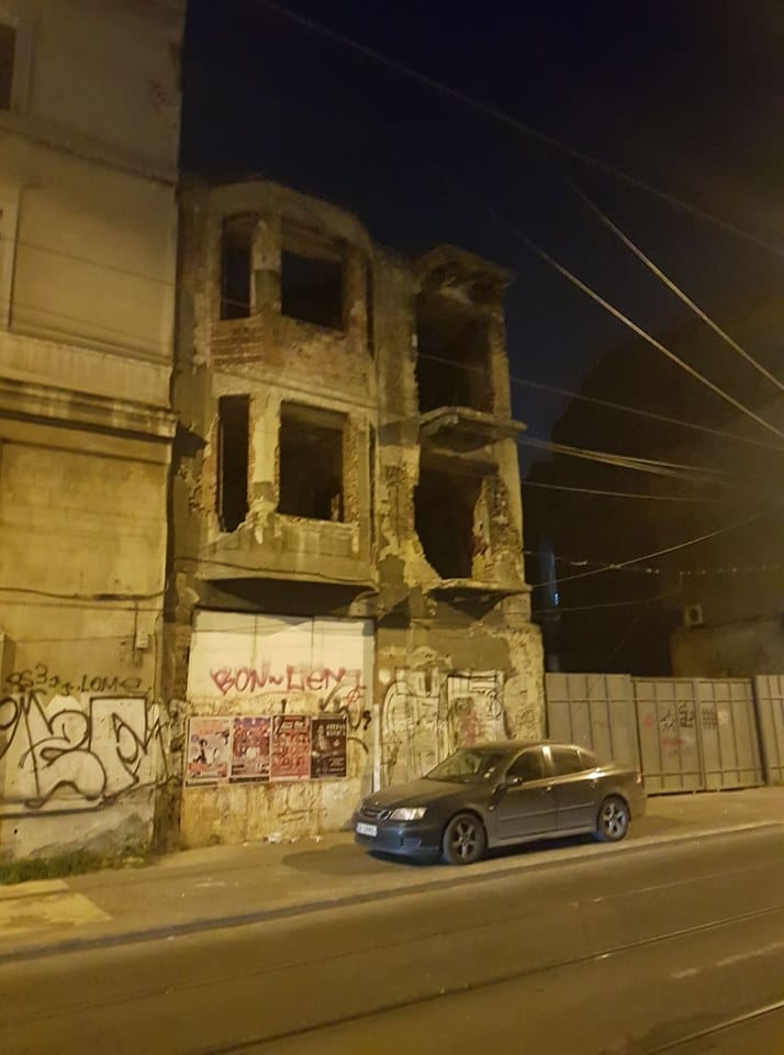 OSTRÓDA DA SIĘ LUBIĆ (A NAWET KOCHAĆ) 5 To Nie Scena Po Ataku Bombowym Tak Prezentuje Się Centrum Bukaresztu Stolicy Rumunii.