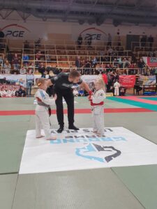 FILIP CHEŁCHOWSKI Z OSTRÓDY MISTRZEM POLSKI W BJJ, JEGO SIOSTRA EMILIA TRZECIA! 13 78558066 2546662242077842 4148344925060071424 N
