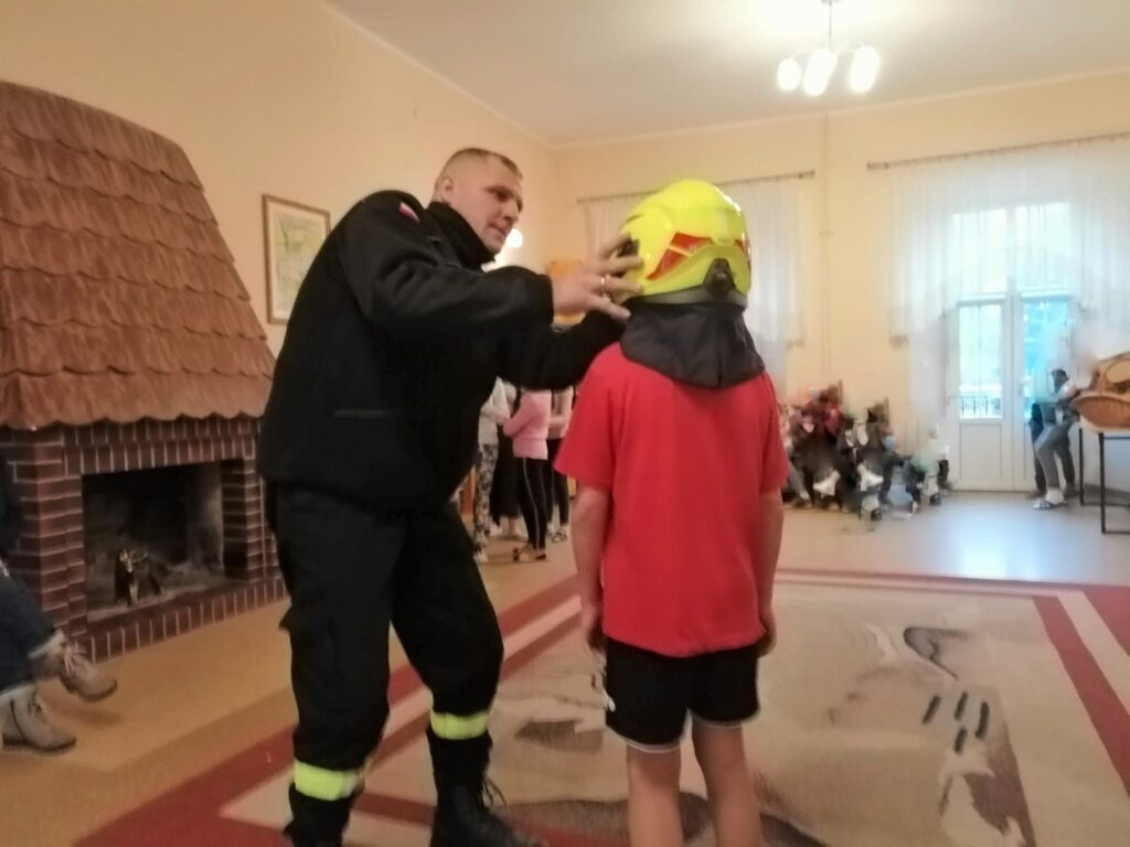 79019336 572634339962354 159426853860278272 N