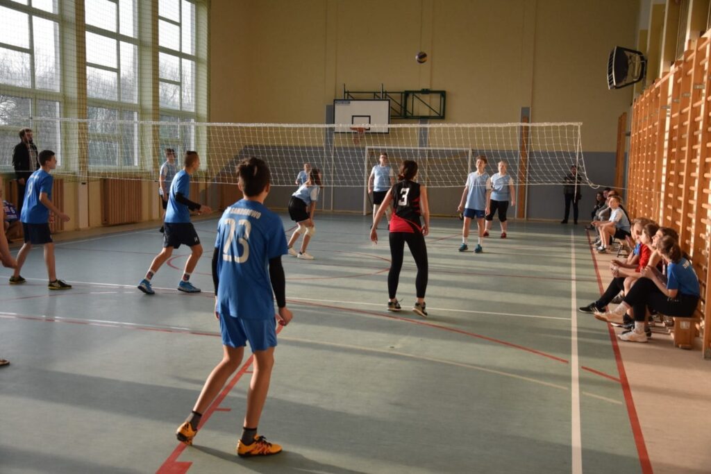 MISTRZOSTWA GMINY OSTRÓDA W SIATKÓWCE SZKÓŁ PODSTAWOWYCH W DURĄGU 8 6B89227A2C6Fc5E98997375D37033711