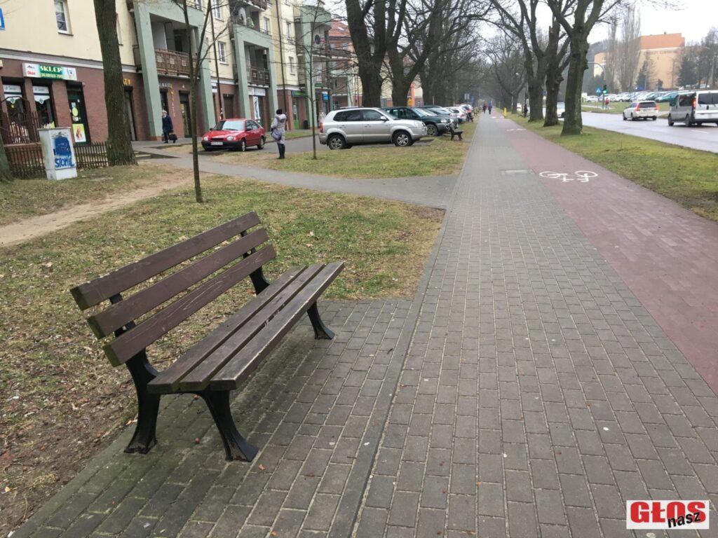 ZNIKNĘŁY ŚMIETNIKI PRZY DROGACH POWIATOWYCH W OSTRÓDZIE - INFORMACJA MIASTA 10 Img 2358 1