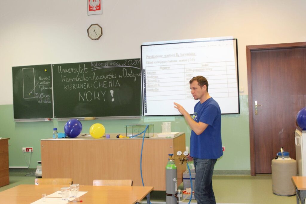 VII FESTIWAL NAUKI - DZIEŃ OTWARTY DLA UCZELNI W "BAŻYNIAKU" 7 Img 2833