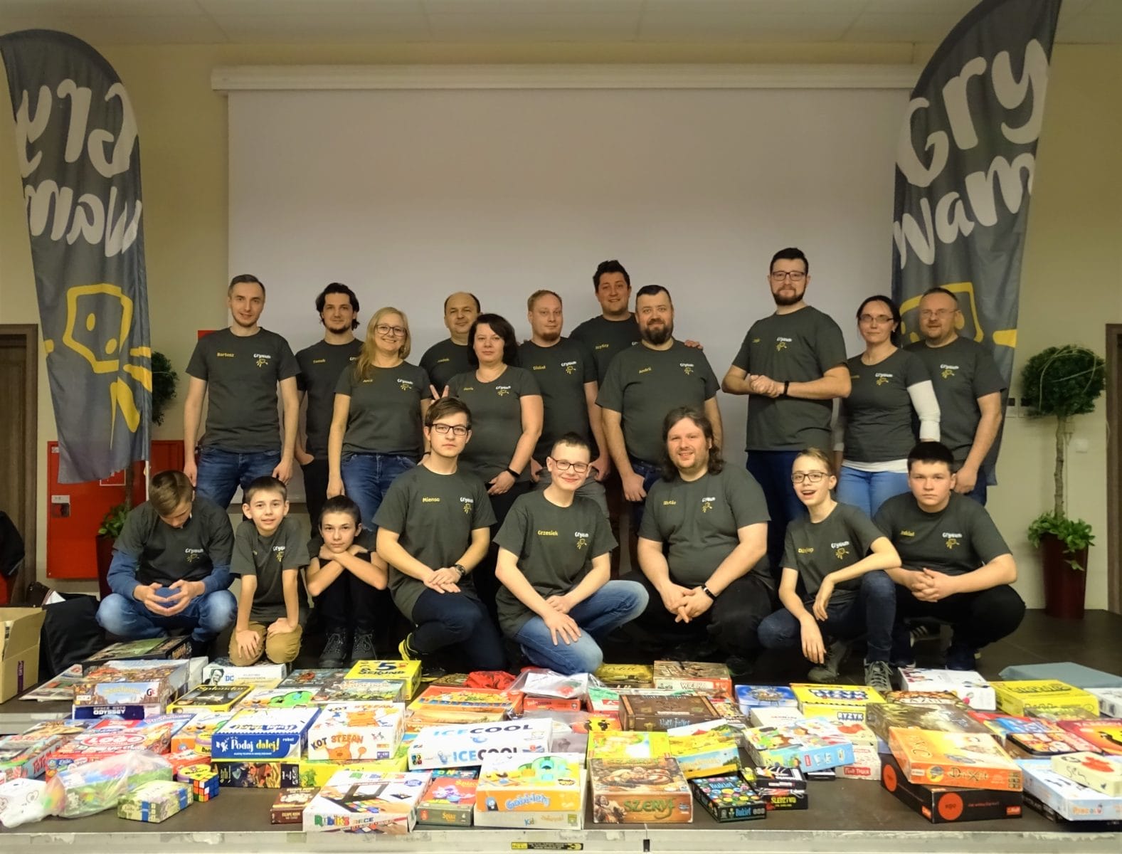OSTRÓDZKIE STOWARZYSZENIE MIŁOŚNIKÓW GIER "GRYWAM" MA JUŻ ROK! 1 Dsc07773