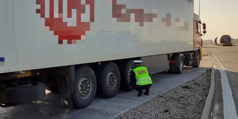 JEŹDZILI Z PĘKNIĘTYMI TARCZAMI HAMULCOWYMI. JEDNEGO ZATRZYMANO KOŁO MIŁOMŁYNA 7 Tarcze 07.02.2020 Nr1