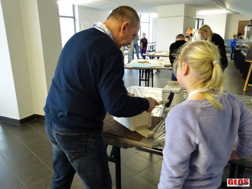 OSTRÓDA ROZWIJA SKRZYDŁA - POWSTAŁO BLISKO 230 BUDEK LĘGOWYCH DLA PTAKÓW 3 Dsc08481