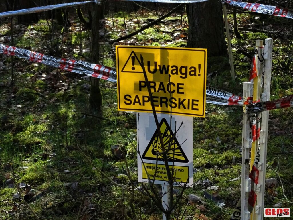 "POSZUKIWACZE HISTORII" WYDOBYLI KOŁO DĄBRÓWNA FRAGMENTY CZOŁGU T-34-85 25 Dsc08658