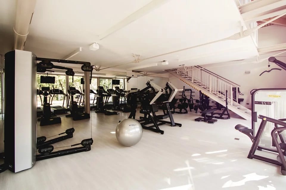 REGION: MIMO ZAKAZU OTWORZYŁ SIŁOWNIĘ. KOLEJNY PRZYKŁAD ŁAMANIA KWARANTANNY 1 Gym 595597 960 720