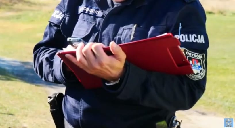 TERYTORIALSI Z MORĄGA I OSTRÓDZKA POLICJA SPRAWDZAJĄ PRZESTRZEGANIE KWARANTANNY 1 Kwara