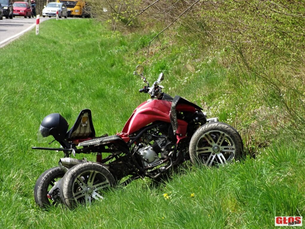 ZDERZENIE QUADA Z AUDI W POBLIŻU WYGODY (GMINA OSTRÓDA). JEDNA OSOBA W SZPITALU 5 Dsc09110