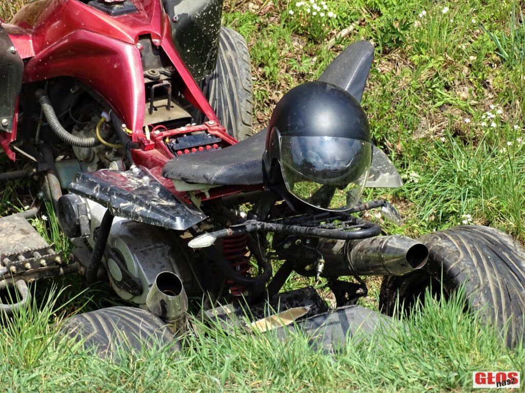 ZDERZENIE QUADA Z AUDI W POBLIŻU WYGODY (GMINA OSTRÓDA). JEDNA OSOBA W SZPITALU 6 Dsc09118