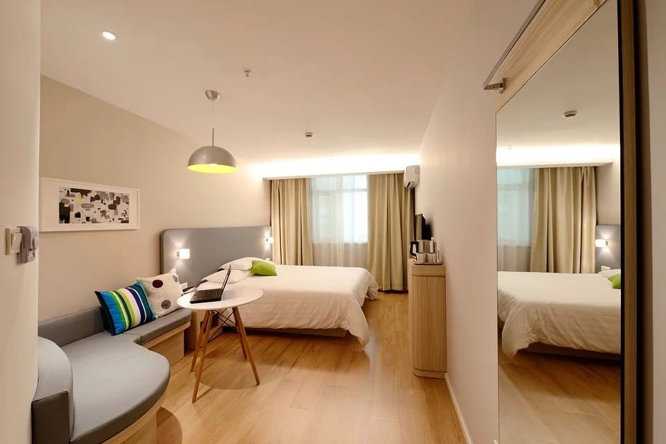 HOTELE CZEKAJĄ NA GOŚCI Z MILIARDEM ZŁOTYCH NIESPŁACONYCH ZALEGŁOŚCI 1 Hotel