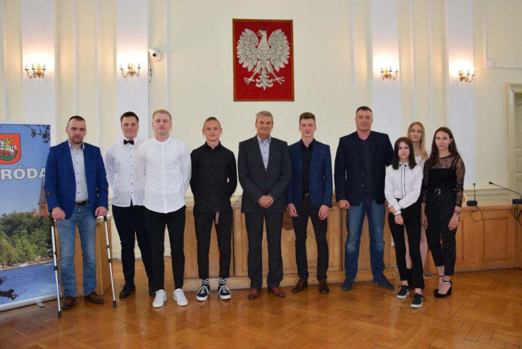 NAGRODY DLA OSTRÓDZKICH SPORTOWCÓW ZA SZCZEGÓLNE OSIĄGNIĘCIA 13 103746487 949957622114872 140251988133147656 O