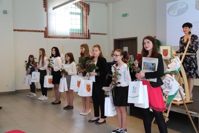 MICHALINA KULESZA LAUREATKĄ KONKURSU "OŚMIU WSPANIAŁYCH" W GMINIE OSTRÓDA 1 1592226043