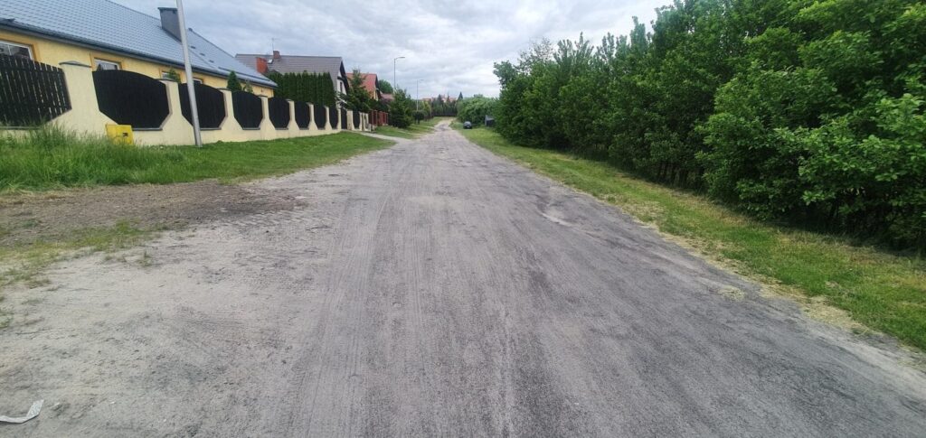 RUSZA BUDOWA NAWIERZCHNI UL. WYBICKIEGO W OSTRÓDZIE WRAZ Z KANALIZACJĄ DESZCZOWĄ 13 84212362 946259022484732 3363063086163427328 o