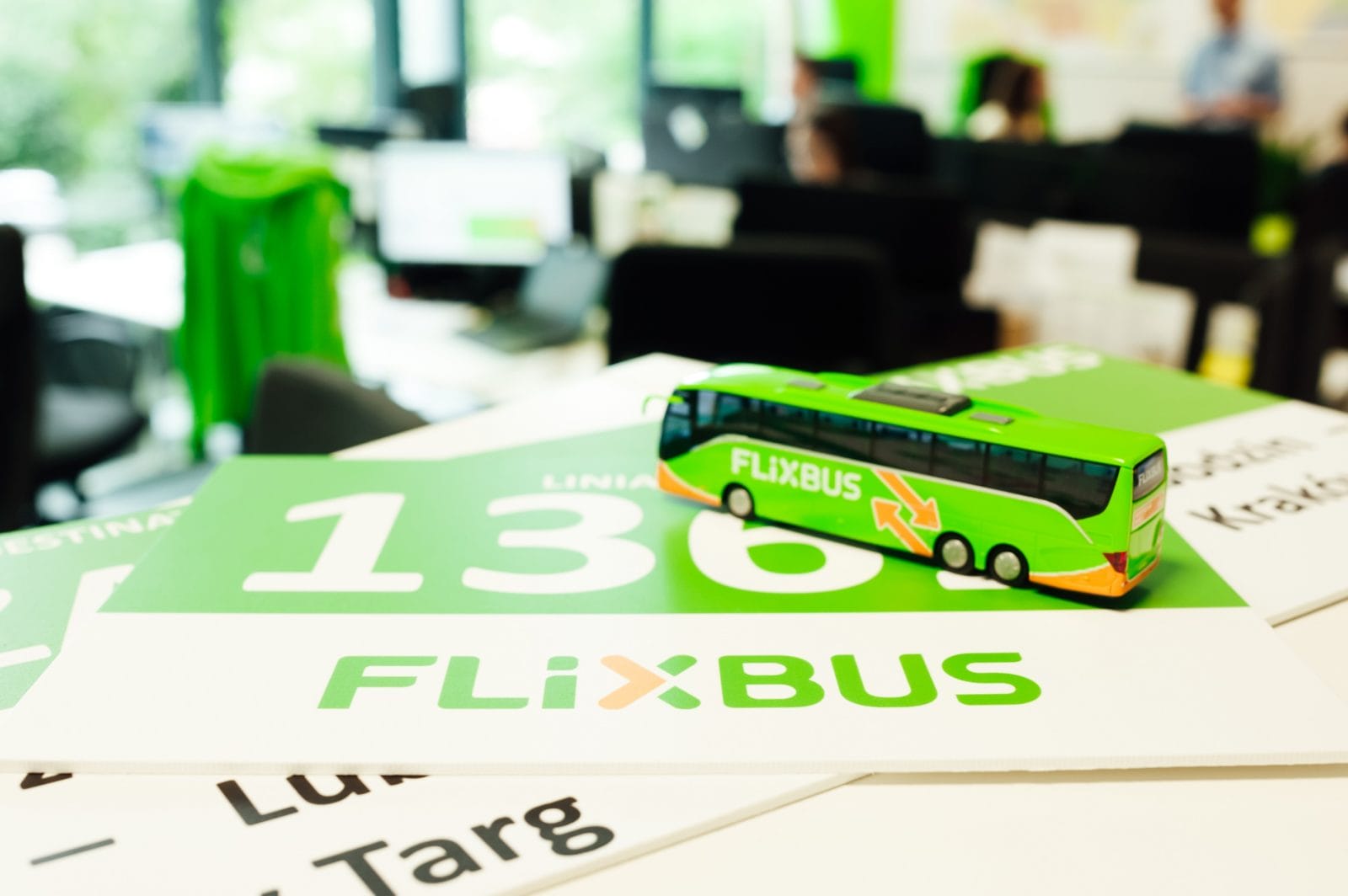 RUSZAJĄ BEZPOŚREDNIE KURSY FLIXBUSEM Z OSTRÓDY NAD MORZE I DO WARSZAWY! 1 Flixbus Polska