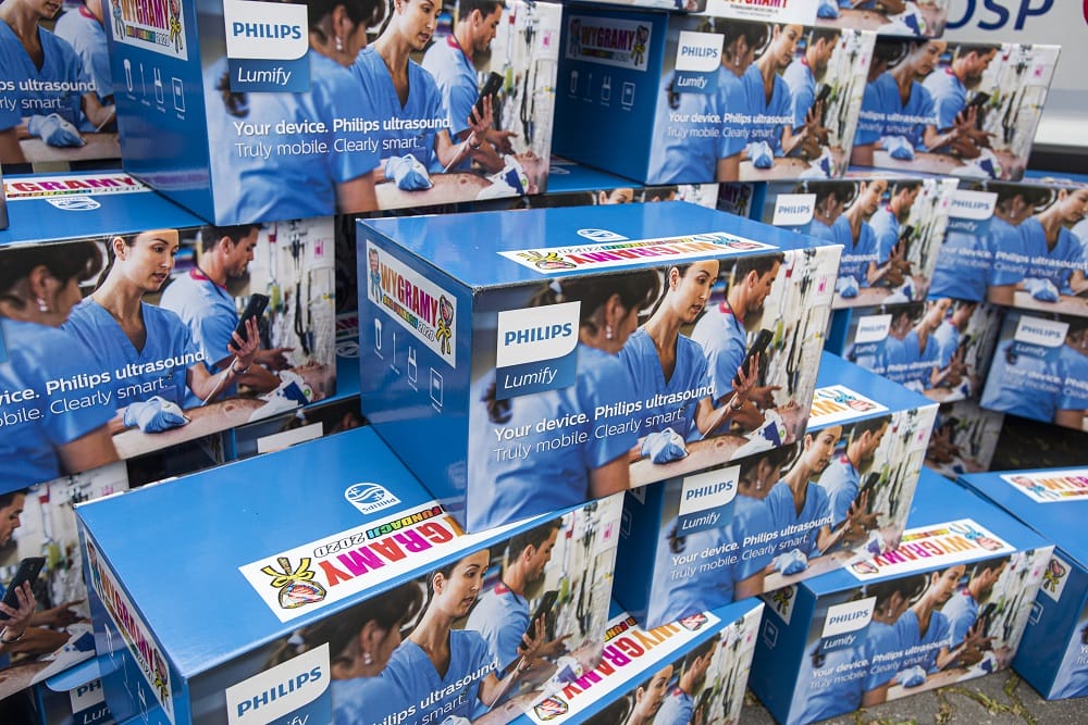 WOŚP I PHILIPS PODAROWAŁY OSTRÓDZKIEMU SZPITALOWI ULTRAMOBILNY ZESTAW USG 3 Wosp Pawel Jablonski Lcs0348