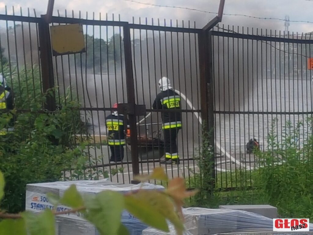 DRAMAT NA JEZIORZE DRWĘCKIM - PŁONĘŁY ŁÓDKI, RANNE DZIECI (VIDEO+FOTO) 5 106810490 199309784751954 4216917853606052046 N