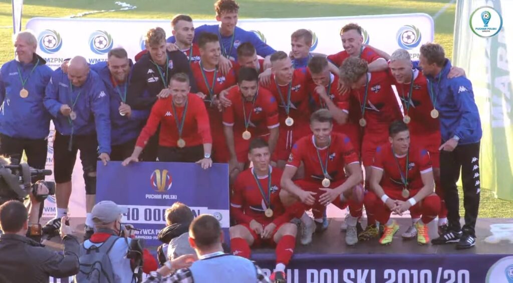 SOKÓŁ OSTRÓDA ZDOBYWA WOJEWÓDZKI PUCHAR POLSKI!!! 7 Puhar5