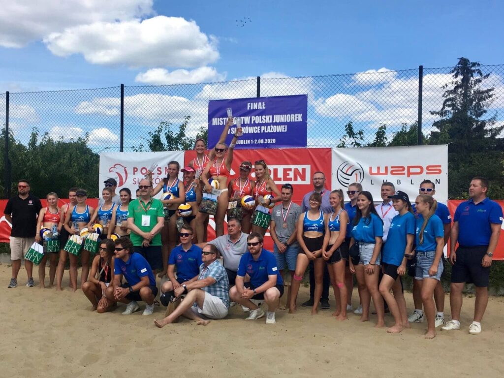 MEDAL MISTRZOSTW POLSKI DLA JUNIOREK SMS-u OSTRÓDA! DOBRY WYSTĘP JUNIORÓW 8 116767421 3875259542489308 51661887927531738 O