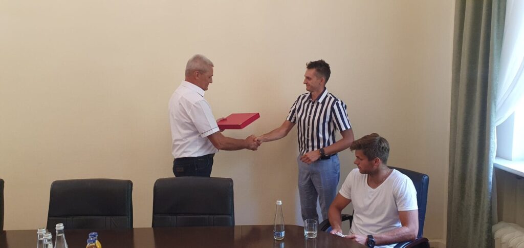BURMISTRZ SPOTKAŁ SIĘ ZE WSPÓŁAUTORAMI SPORTOWYCH SUKCESÓW W OSTATNICH TYGODNIACH 6 117233153 991604894616811 4912892530637112190 O