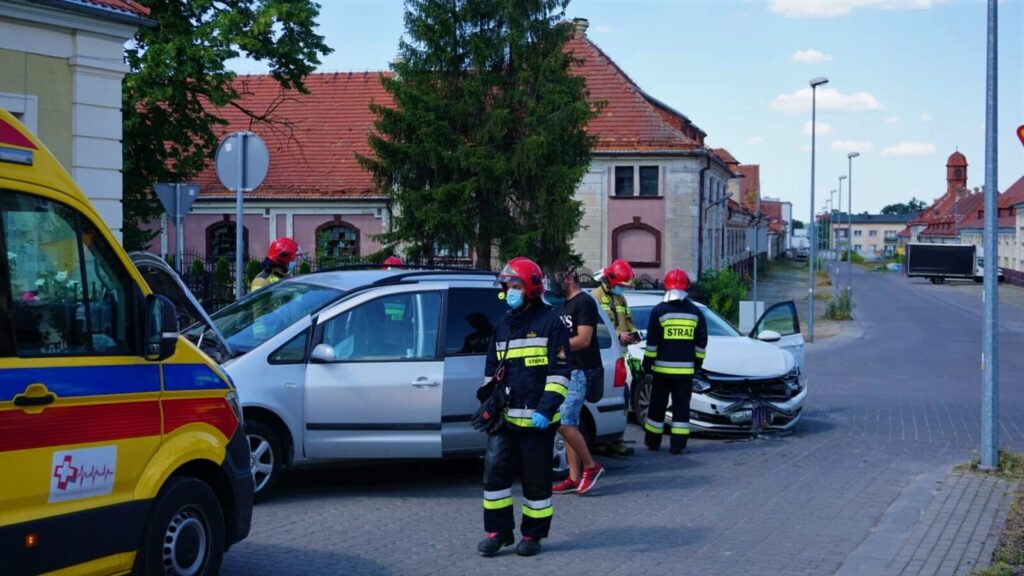 3 WYPADKI I 10 KOLIZJI NA DROGACH POWIATU OSTRÓDZKIEGO W WEEKEND 16 117701026 747497849423326 7751285721189457811 N