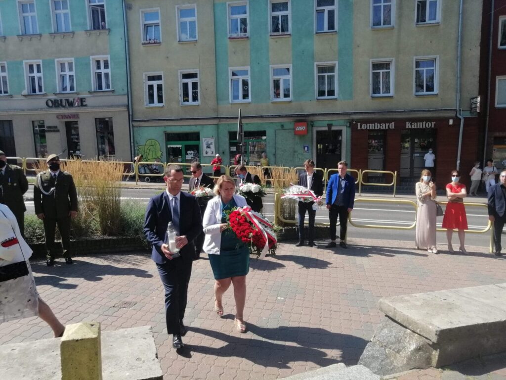 W OSTRÓDZIE I W MIŁOMŁYNIE PAMIĘTANO O 100. ROCZNICY BITWY WARSZAWSKIEJ 2 117887467 999220293855271 6995464674810720821 O
