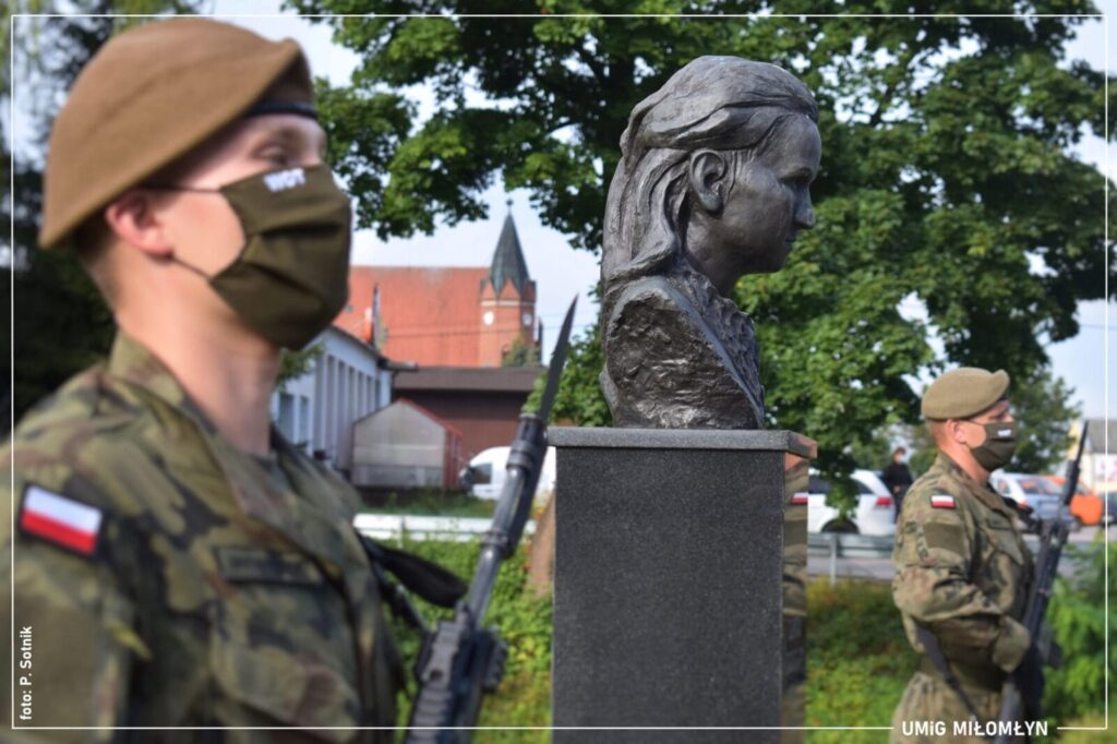 WŁADZE MIŁOMŁYNA, NADLEŚNICTWO I TERYTORIALSI Z MORĄGA PAMIĘTALI O INCE, BOHATERSKIEJ SANITARIUSZCE 2 118495528 168818048132205 7867724749466207116 O 1
