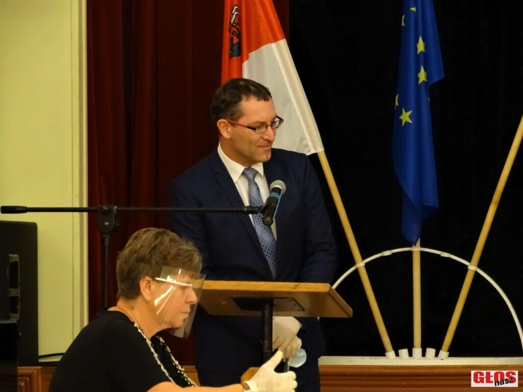 SKWER Z FONTANNĄ RYBAKA OD DZIŚ NOSI NAZWĘ "KPT. KRYSTYNY CHOJNOWSKIEJ-LISKIEWICZ"! 12 Dsc02387