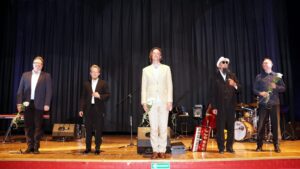 "TANGO FOGG" CZYLI ZAPOMNIANA PIOSENKA W MORĄSKIM DOMU KULTURY 20 Dsc05939