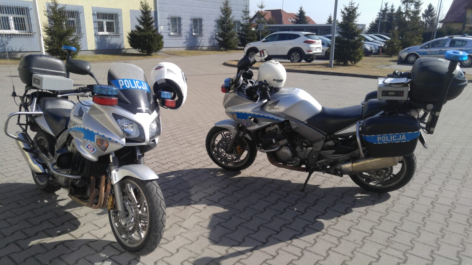 9 KOLIZJI I 1 WYPADEK NA DROGACH POWIATU OSTRÓDZKIEGO W WEEKEND 1 100 160790 G