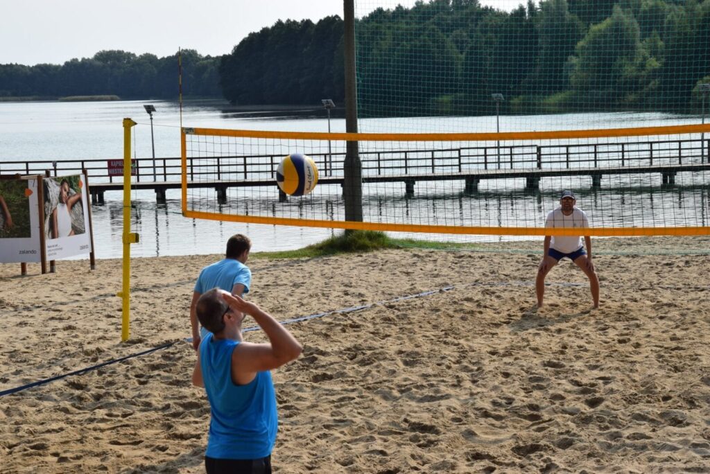 PARY SÓŁKOWSKI/SZYMAŃSKI I KUCHARCZUK/RZĄCA MISTRZAMI OSTRÓDY W SIATKÓWCE PLAŻOWEJ 5 119474460 2630736237150141 3649538950672161414 O